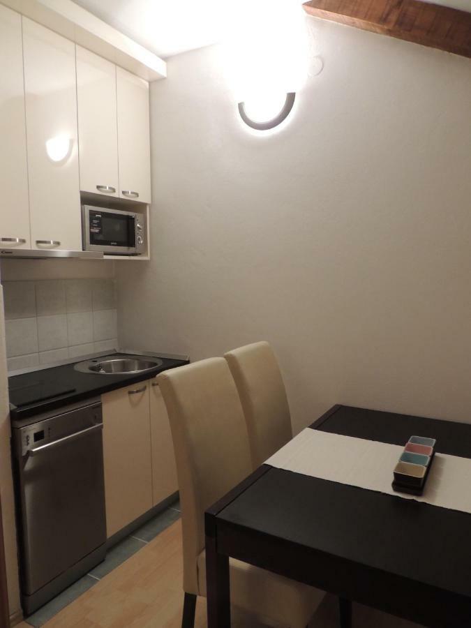 Apartments Villa Aurora Ražanac Zewnętrze zdjęcie