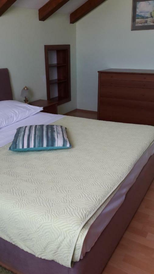 Apartments Villa Aurora Ražanac Zewnętrze zdjęcie